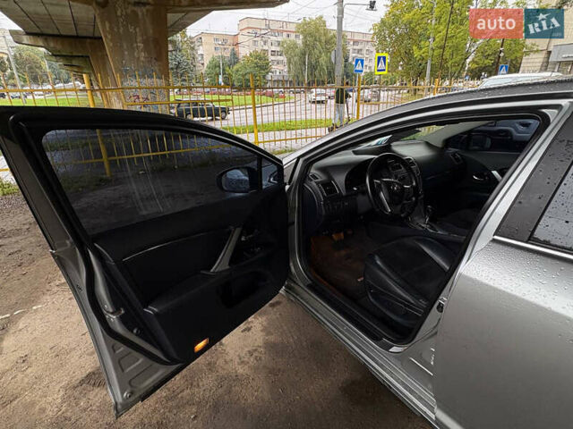 Серый Тойота Авенсис, объемом двигателя 1.8 л и пробегом 250 тыс. км за 11000 $, фото 8 на Automoto.ua