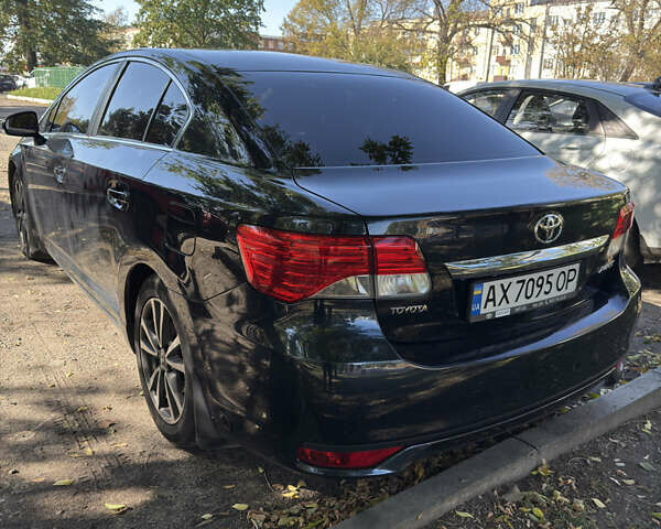 Серый Тойота Авенсис, объемом двигателя 1.99 л и пробегом 145 тыс. км за 14999 $, фото 2 на Automoto.ua