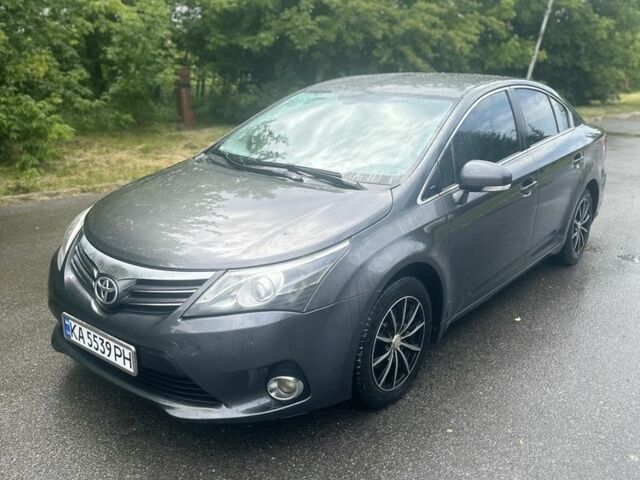 Сірий Тойота Авенсіс, об'ємом двигуна 1.8 л та пробігом 250 тис. км за 9500 $, фото 4 на Automoto.ua