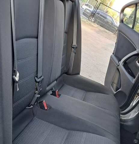 Серый Тойота Авенсис, объемом двигателя 1.8 л и пробегом 97 тыс. км за 10300 $, фото 17 на Automoto.ua