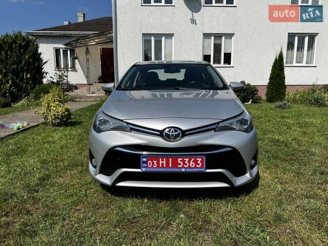 Сірий Тойота Авенсіс, об'ємом двигуна 2 л та пробігом 207 тис. км за 13800 $, фото 2 на Automoto.ua