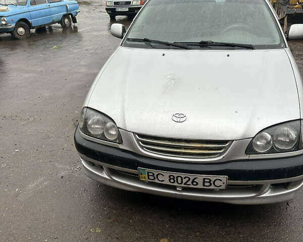 Серый Тойота Авенсис, объемом двигателя 1.8 л и пробегом 366 тыс. км за 2000 $, фото 9 на Automoto.ua