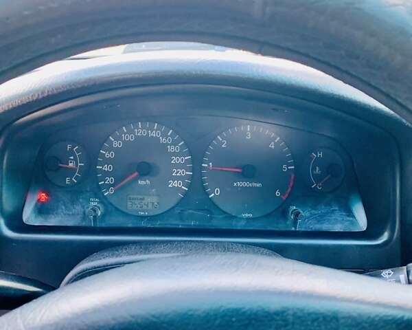 Серый Тойота Авенсис, объемом двигателя 0 л и пробегом 345 тыс. км за 3300 $, фото 2 на Automoto.ua