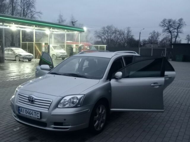 Сірий Тойота Авенсіс, об'ємом двигуна 2.4 л та пробігом 216 тис. км за 5859 $, фото 1 на Automoto.ua