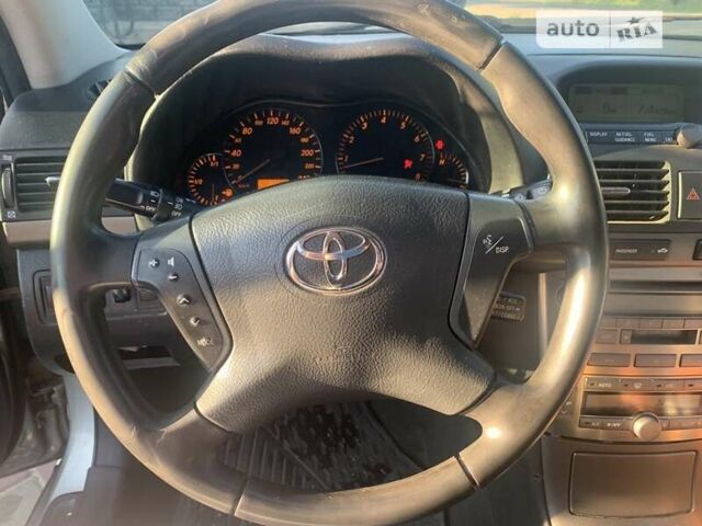 Сірий Тойота Авенсіс, об'ємом двигуна 1.8 л та пробігом 290 тис. км за 5000 $, фото 10 на Automoto.ua