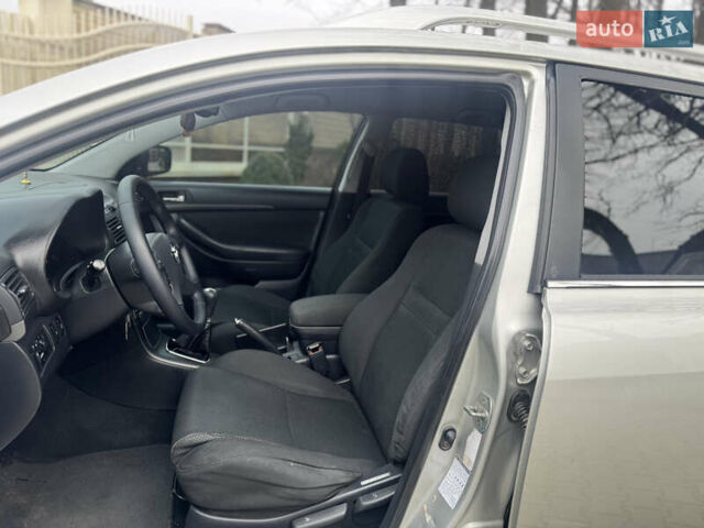 Серый Тойота Авенсис, объемом двигателя 2 л и пробегом 400 тыс. км за 4850 $, фото 17 на Automoto.ua