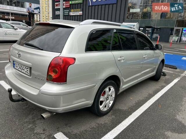 Серый Тойота Авенсис, объемом двигателя 1.8 л и пробегом 270 тыс. км за 5400 $, фото 3 на Automoto.ua