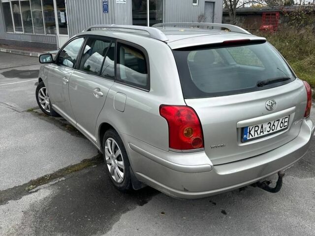 Серый Тойота Авенсис, объемом двигателя 2 л и пробегом 358 тыс. км за 2650 $, фото 4 на Automoto.ua