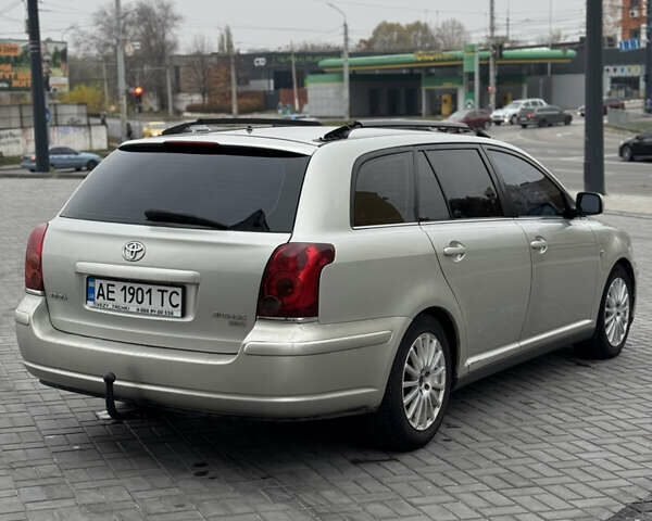Сірий Тойота Авенсіс, об'ємом двигуна 2 л та пробігом 373 тис. км за 4450 $, фото 2 на Automoto.ua