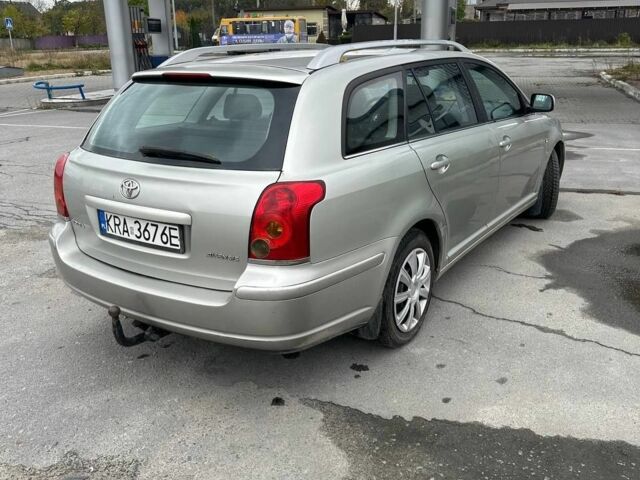 Серый Тойота Авенсис, объемом двигателя 2 л и пробегом 358 тыс. км за 2650 $, фото 2 на Automoto.ua