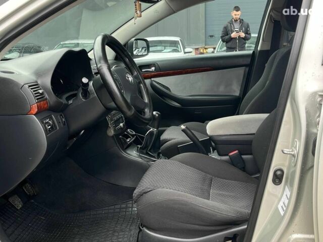 Сірий Тойота Авенсіс, об'ємом двигуна 2 л та пробігом 260 тис. км за 6190 $, фото 30 на Automoto.ua
