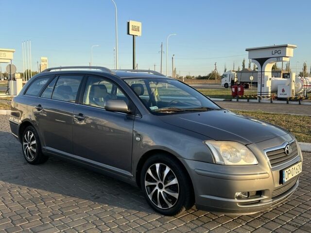 Сірий Тойота Авенсіс, об'ємом двигуна 0 л та пробігом 361 тис. км за 2500 $, фото 1 на Automoto.ua