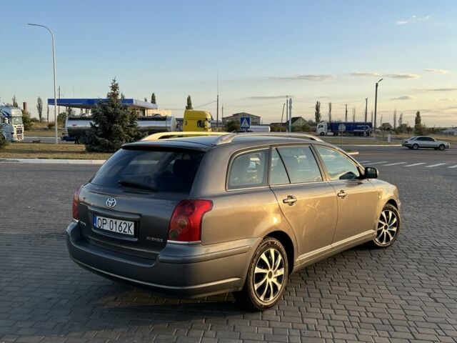 Серый Тойота Авенсис, объемом двигателя 0 л и пробегом 350 тыс. км за 2700 $, фото 2 на Automoto.ua