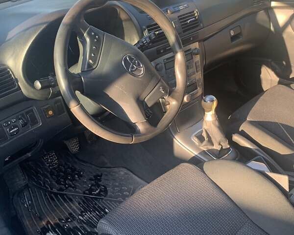 Сірий Тойота Авенсіс, об'ємом двигуна 1.8 л та пробігом 290 тис. км за 5000 $, фото 3 на Automoto.ua
