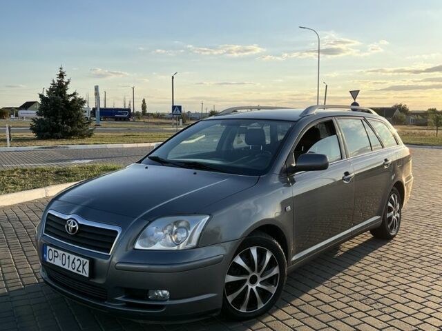 Серый Тойота Авенсис, объемом двигателя 0 л и пробегом 350 тыс. км за 2700 $, фото 1 на Automoto.ua