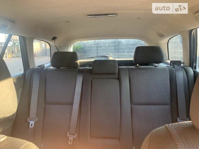 Сірий Тойота Авенсіс, об'ємом двигуна 1.8 л та пробігом 290 тис. км за 5000 $, фото 13 на Automoto.ua