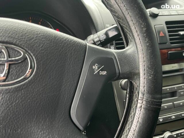 Сірий Тойота Авенсіс, об'ємом двигуна 2 л та пробігом 260 тис. км за 6190 $, фото 15 на Automoto.ua