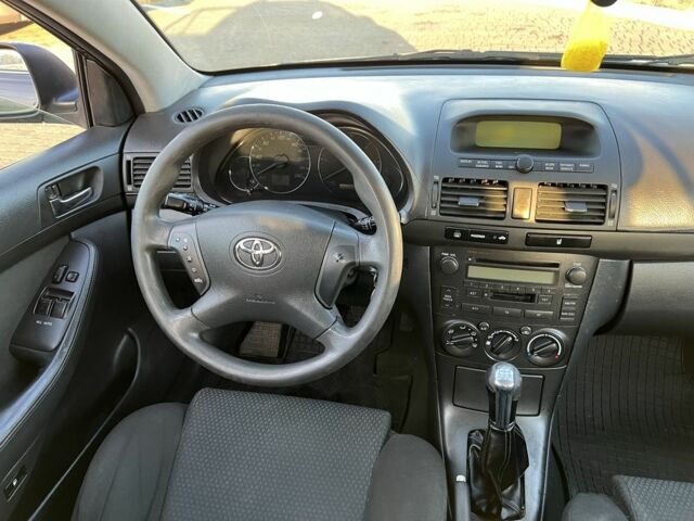 Серый Тойота Авенсис, объемом двигателя 0 л и пробегом 350 тыс. км за 2700 $, фото 10 на Automoto.ua