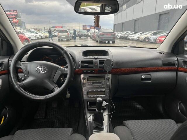 Сірий Тойота Авенсіс, об'ємом двигуна 2 л та пробігом 260 тис. км за 6190 $, фото 29 на Automoto.ua