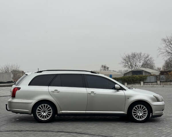 Сірий Тойота Авенсіс, об'ємом двигуна 2 л та пробігом 373 тис. км за 4450 $, фото 5 на Automoto.ua