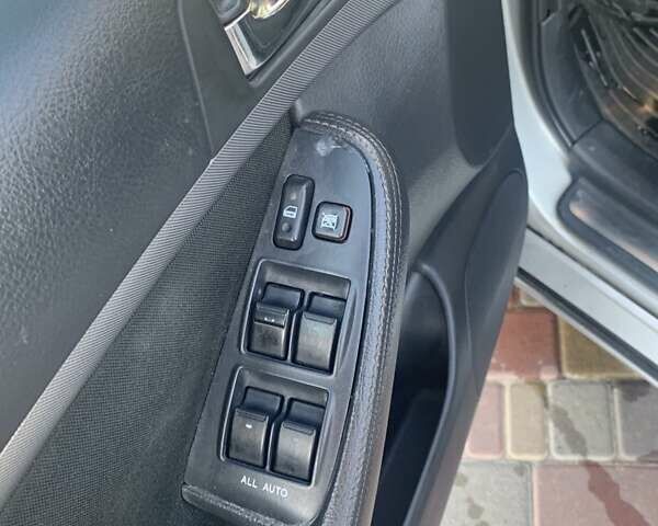 Сірий Тойота Авенсіс, об'ємом двигуна 1.8 л та пробігом 290 тис. км за 5000 $, фото 7 на Automoto.ua