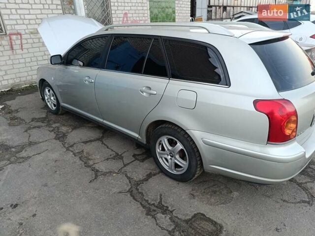 Серый Тойота Авенсис, объемом двигателя 1.79 л и пробегом 195 тыс. км за 5800 $, фото 11 на Automoto.ua