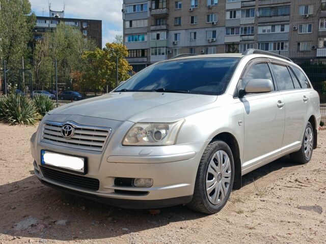 Сірий Тойота Авенсіс, об'ємом двигуна 1.8 л та пробігом 300 тис. км за 5200 $, фото 2 на Automoto.ua