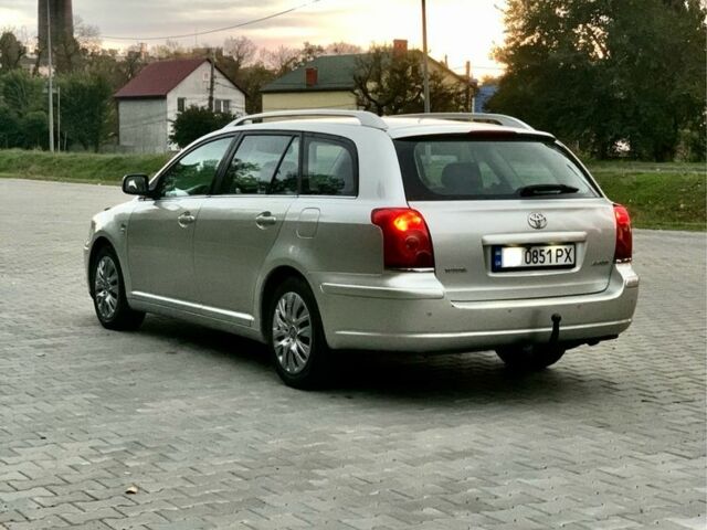 Серый Тойота Авенсис, объемом двигателя 2 л и пробегом 224 тыс. км за 4900 $, фото 6 на Automoto.ua