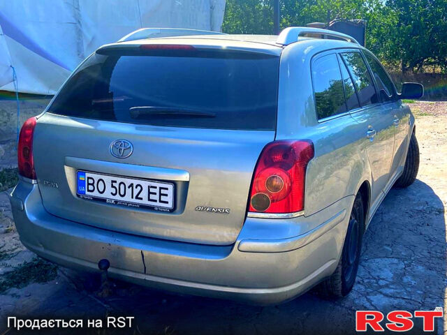 Серый Тойота Авенсис, объемом двигателя 2 л и пробегом 406 тыс. км за 4700 $, фото 2 на Automoto.ua
