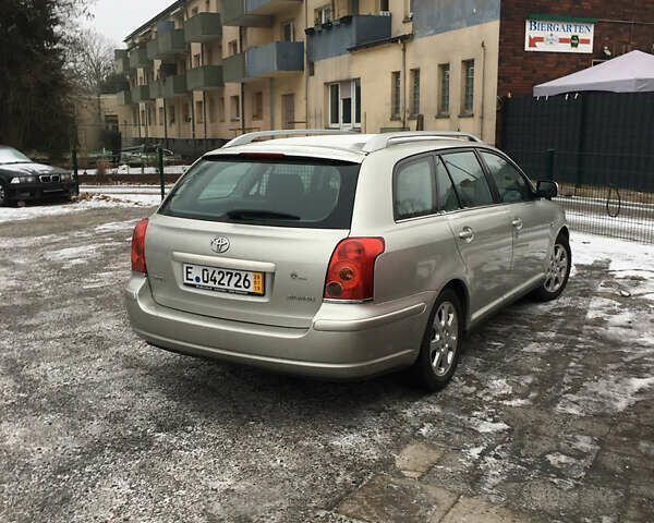 Сірий Тойота Авенсіс, об'ємом двигуна 1.8 л та пробігом 311 тис. км за 6100 $, фото 9 на Automoto.ua