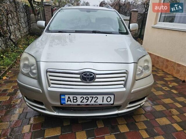 Серый Тойота Авенсис, объемом двигателя 2 л и пробегом 312 тыс. км за 4400 $, фото 9 на Automoto.ua