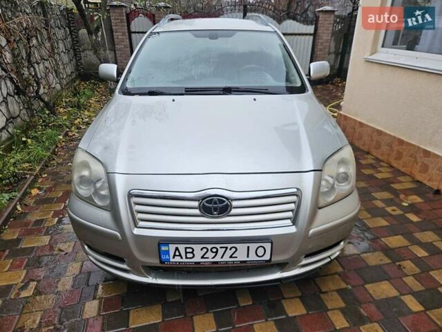 Серый Тойота Авенсис, объемом двигателя 2 л и пробегом 312 тыс. км за 4400 $, фото 8 на Automoto.ua