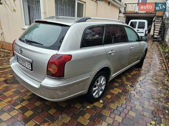 Серый Тойота Авенсис, объемом двигателя 2 л и пробегом 312 тыс. км за 4400 $, фото 6 на Automoto.ua