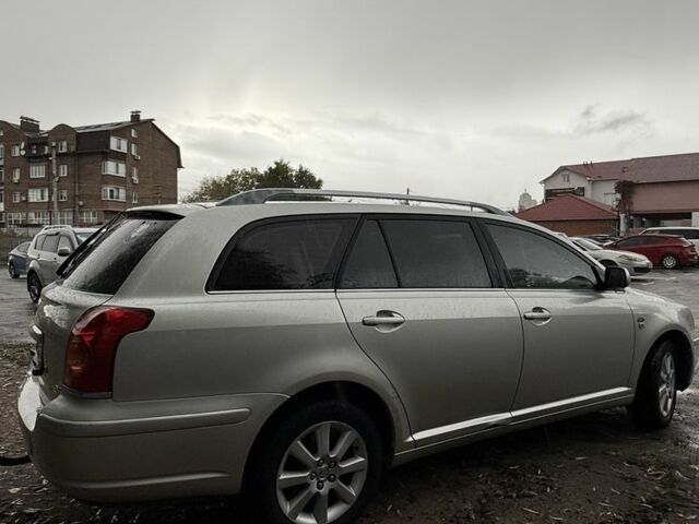 Серый Тойота Авенсис, объемом двигателя 2 л и пробегом 350 тыс. км за 2500 $, фото 3 на Automoto.ua
