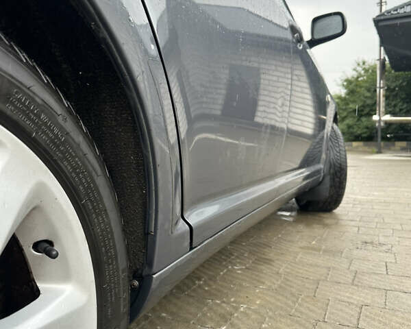 Серый Тойота Авенсис, объемом двигателя 2 л и пробегом 251 тыс. км за 5300 $, фото 7 на Automoto.ua