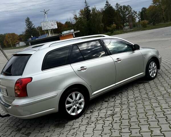 Серый Тойота Авенсис, объемом двигателя 1.79 л и пробегом 282 тыс. км за 4150 $, фото 3 на Automoto.ua