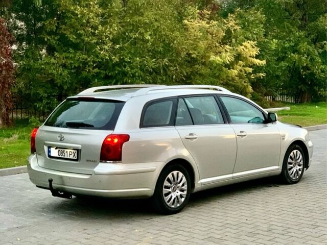 Серый Тойота Авенсис, объемом двигателя 2 л и пробегом 224 тыс. км за 4900 $, фото 4 на Automoto.ua