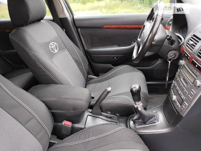 Сірий Тойота Авенсіс, об'ємом двигуна 2 л та пробігом 280 тис. км за 5900 $, фото 55 на Automoto.ua