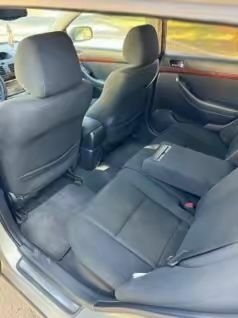 Серый Тойота Авенсис, объемом двигателя 2 л и пробегом 300 тыс. км за 2900 $, фото 14 на Automoto.ua