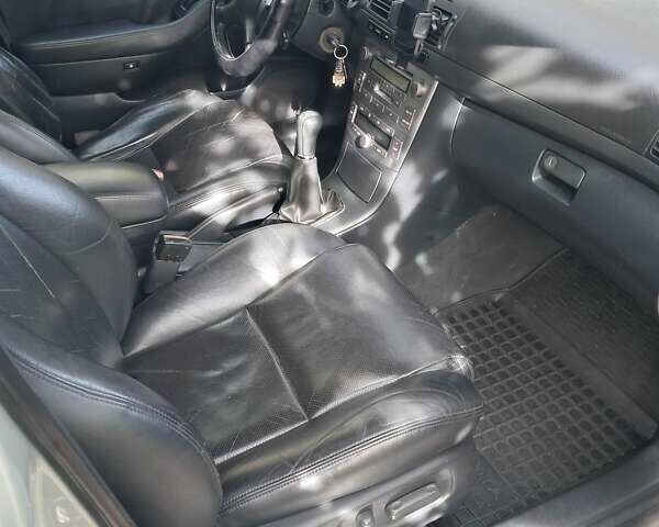 Сірий Тойота Авенсіс, об'ємом двигуна 2 л та пробігом 356 тис. км за 5550 $, фото 12 на Automoto.ua