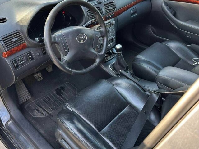 Серый Тойота Авенсис, объемом двигателя 2.2 л и пробегом 3 тыс. км за 2900 $, фото 3 на Automoto.ua