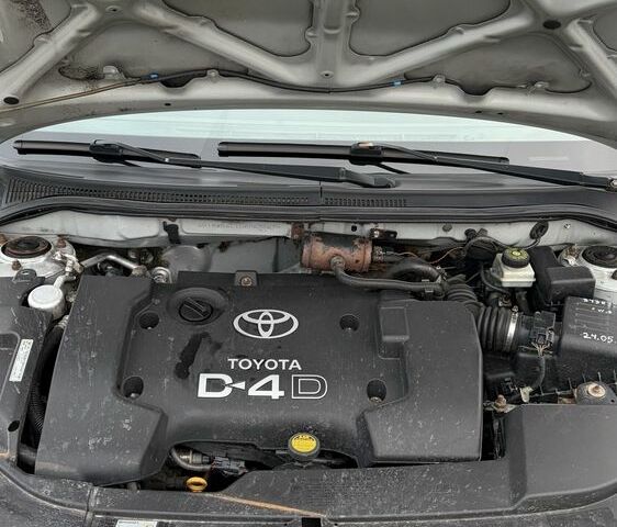 Серый Тойота Авенсис, объемом двигателя 2 л и пробегом 300 тыс. км за 3250 $, фото 20 на Automoto.ua