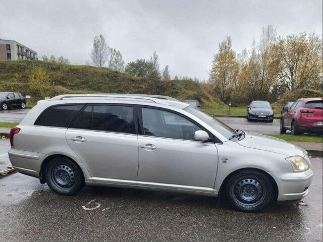 Сірий Тойота Авенсіс, об'ємом двигуна 2 л та пробігом 315 тис. км за 2219 $, фото 4 на Automoto.ua