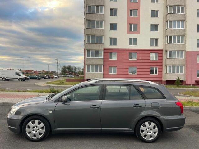 Серый Тойота Авенсис, объемом двигателя 1.8 л и пробегом 204 тыс. км за 6700 $, фото 3 на Automoto.ua