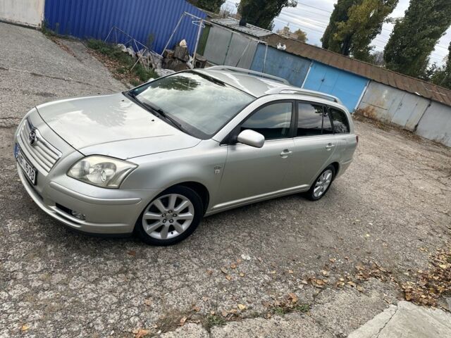 Сірий Тойота Авенсіс, об'ємом двигуна 2 л та пробігом 300 тис. км за 2900 $, фото 4 на Automoto.ua