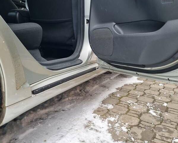 Серый Тойота Авенсис, объемом двигателя 1.8 л и пробегом 190 тыс. км за 6900 $, фото 13 на Automoto.ua