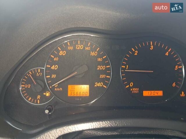 Сірий Тойота Авенсіс, об'ємом двигуна 2 л та пробігом 356 тис. км за 5550 $, фото 2 на Automoto.ua