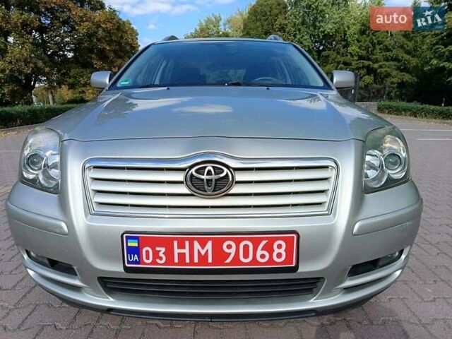 Серый Тойота Авенсис, объемом двигателя 1.8 л и пробегом 266 тыс. км за 6500 $, фото 5 на Automoto.ua