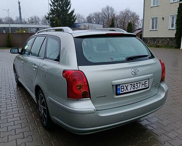 Сірий Тойота Авенсіс, об'ємом двигуна 2 л та пробігом 280 тис. км за 4199 $, фото 3 на Automoto.ua