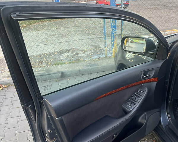 Серый Тойота Авенсис, объемом двигателя 2.23 л и пробегом 298 тыс. км за 4799 $, фото 7 на Automoto.ua